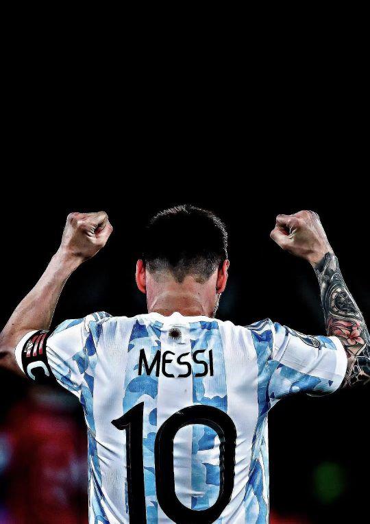 欧冠战报：孔德双响，克瑙夫破门，巴塞罗那2-1法兰克福（欧冠速递：孔德梅开二度，克瑙夫建功，巴萨2-1力克法兰克福）