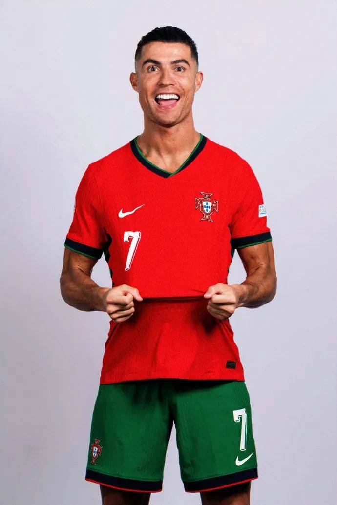 【超变九职业】无限转职，散人爽服！800%爆率，满地光柱爽翻天（【超变九职】无限转职随你玩，散人乐园！800%爆率，满屏光柱爽到飞）