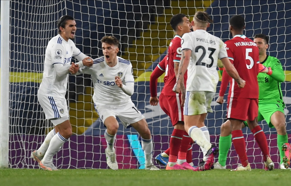 交易截止日前风云再起（交易大限将至，风云再起）