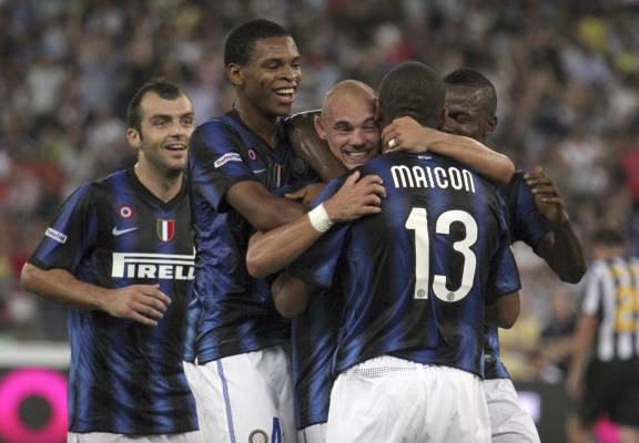 第二届“西部青训杯”在毕节完赛，喀什男足、梅州女足夺冠（第二届西部青训杯毕节收官，喀什男足与梅州女足捧杯）