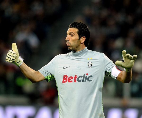 剑南春丨尤文0-0都灵，帕莱亚里多次扑救，小西蒙尼进球无效（剑南春丨尤文0-0战平都灵，帕莱亚里屡次神扑，小西蒙尼破门被判无效）